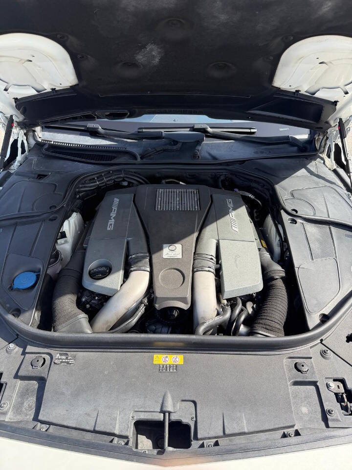 Used 2015 Mercedes-Benz S 63 AMG 4MATIC Coupe w/ Driver Assistance Package image 45