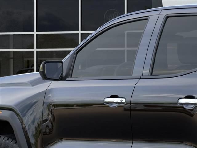 New 2026 GMC Canyon Denali AWD/4WD image 12