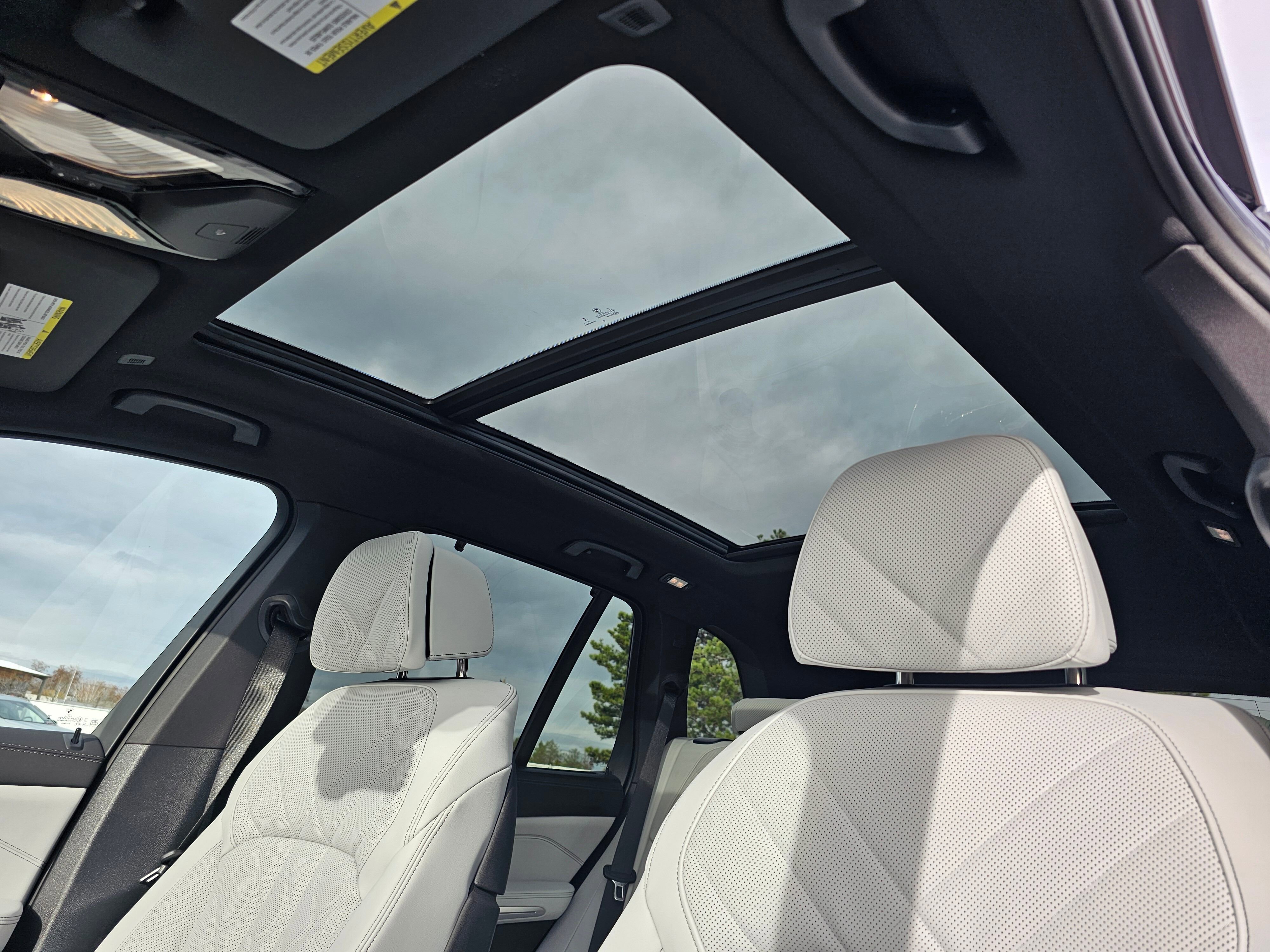 New 2026 BMW X5 xDrive40i w/ M Sport Package image 28