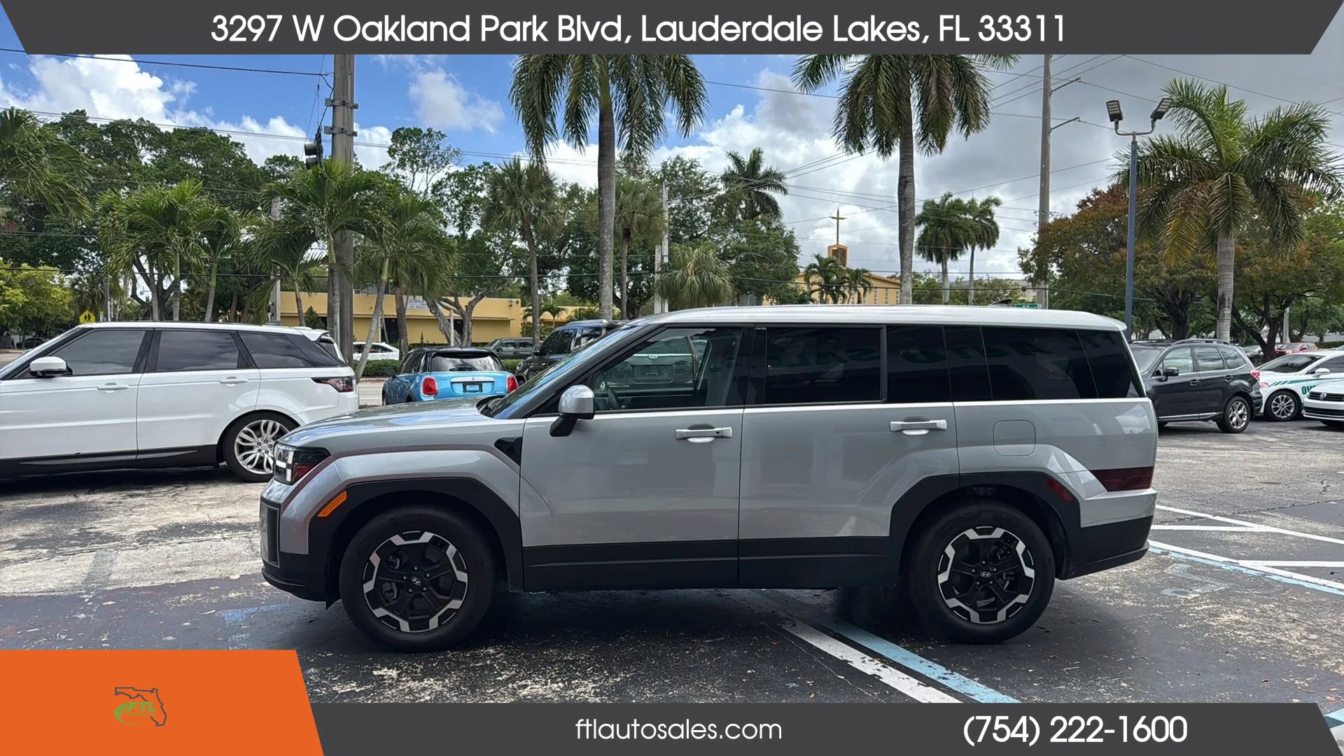 Used 2025 Hyundai Santa Fe SE FWD image 5