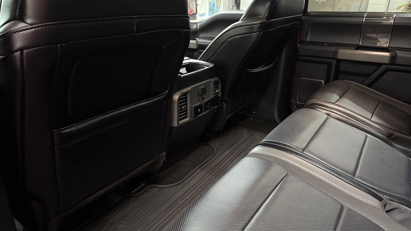 Used 2019 Ford F150 Raptor w/ Equipment Group 802A Luxury image 24