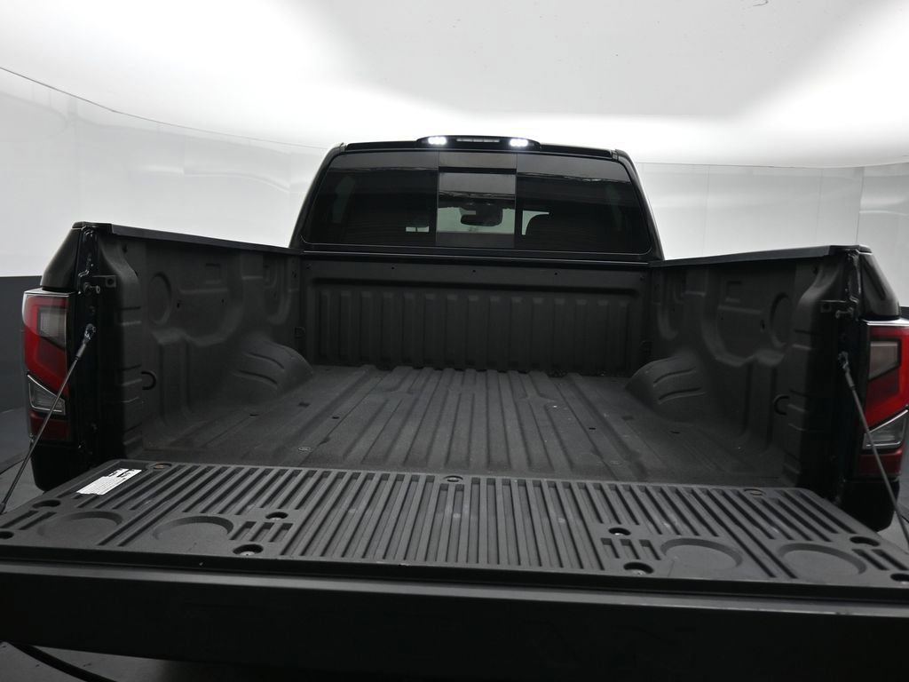 Used 2021 Nissan Titan PRO-4X w/ Off Road Protection Package image 44