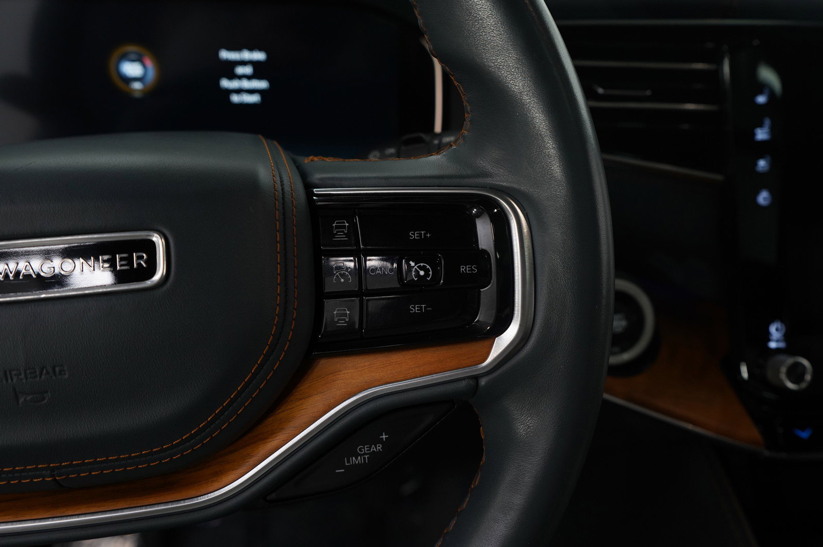 Used 2022 Jeep Grand Wagoneer Series II w/ Premium Group II image 22