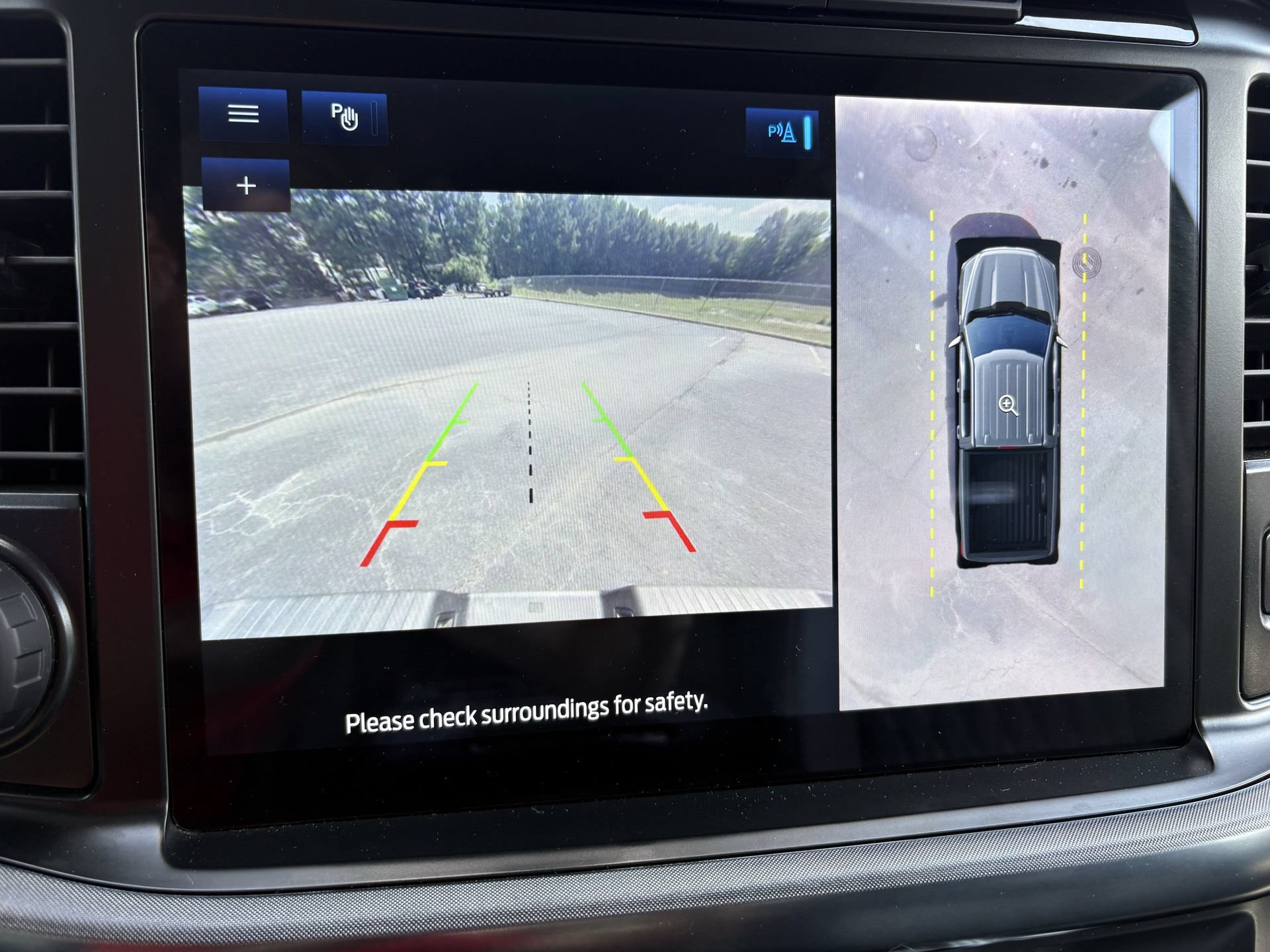 Used 2022 Ford F150 Limited AWD/4WD image 4