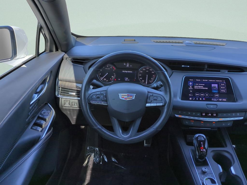Used 2023 Cadillac XT4 Sport FWD image 13
