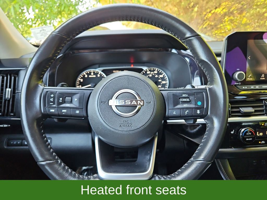 Used 2025 Nissan Pathfinder SV FWD image 10