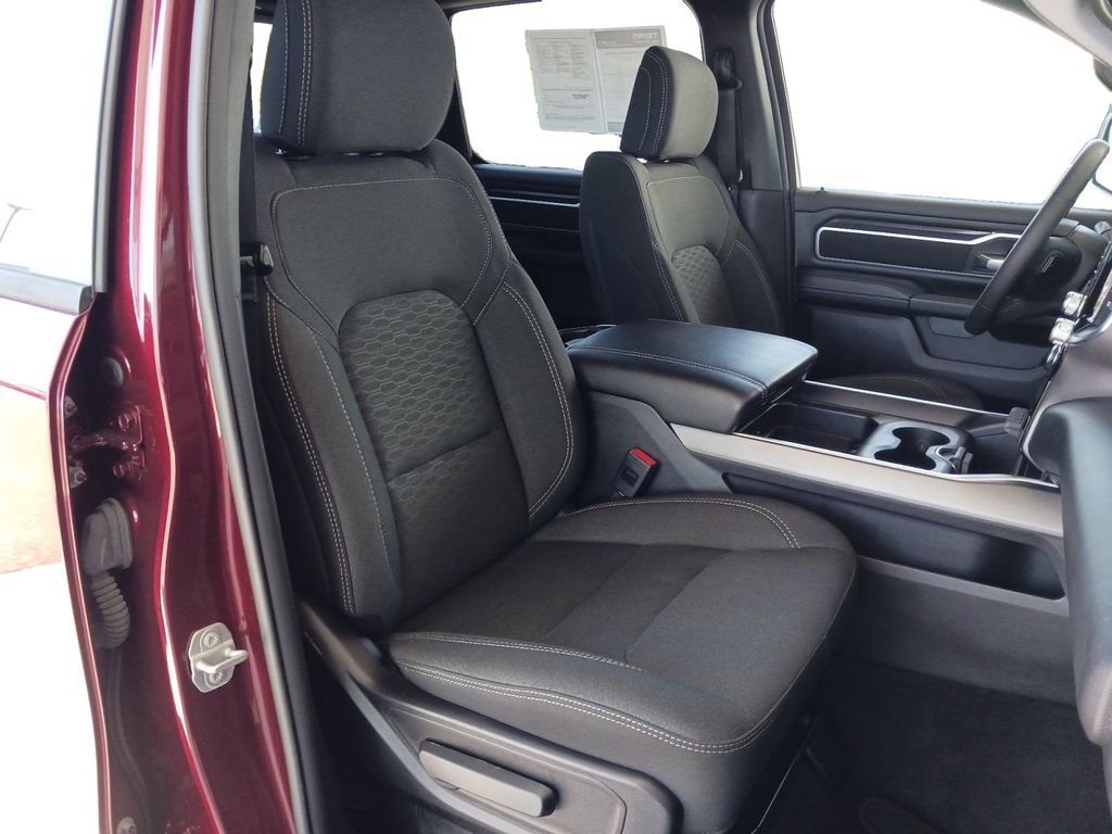 Used 2025 RAM 1500 Big Horn AWD/4WD image 26