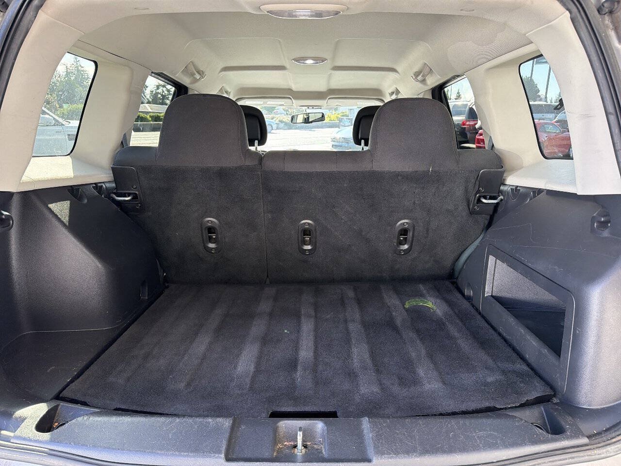 Used 2016 Jeep Patriot Sport w/ Power Value Group AWD/4WD image 6
