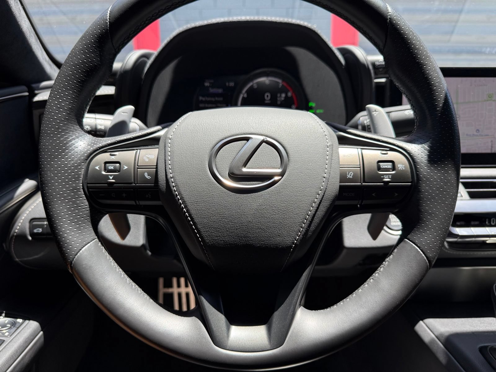 Used 2024 Lexus LC 500 Coupe w/ Dynamic Handling Package RWD image 39