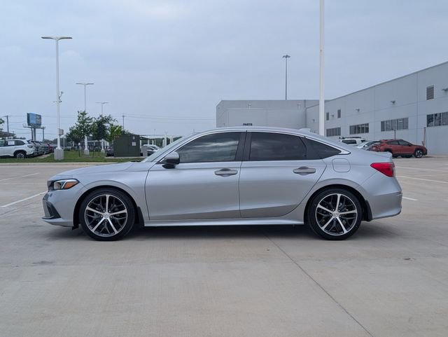 Used 2023 Honda Civic Touring image 3