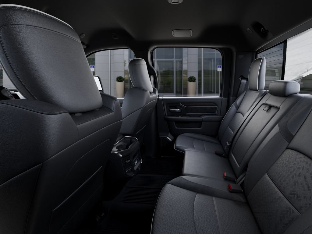 New 2025 RAM 3500 Laramie AWD/4WD image 24