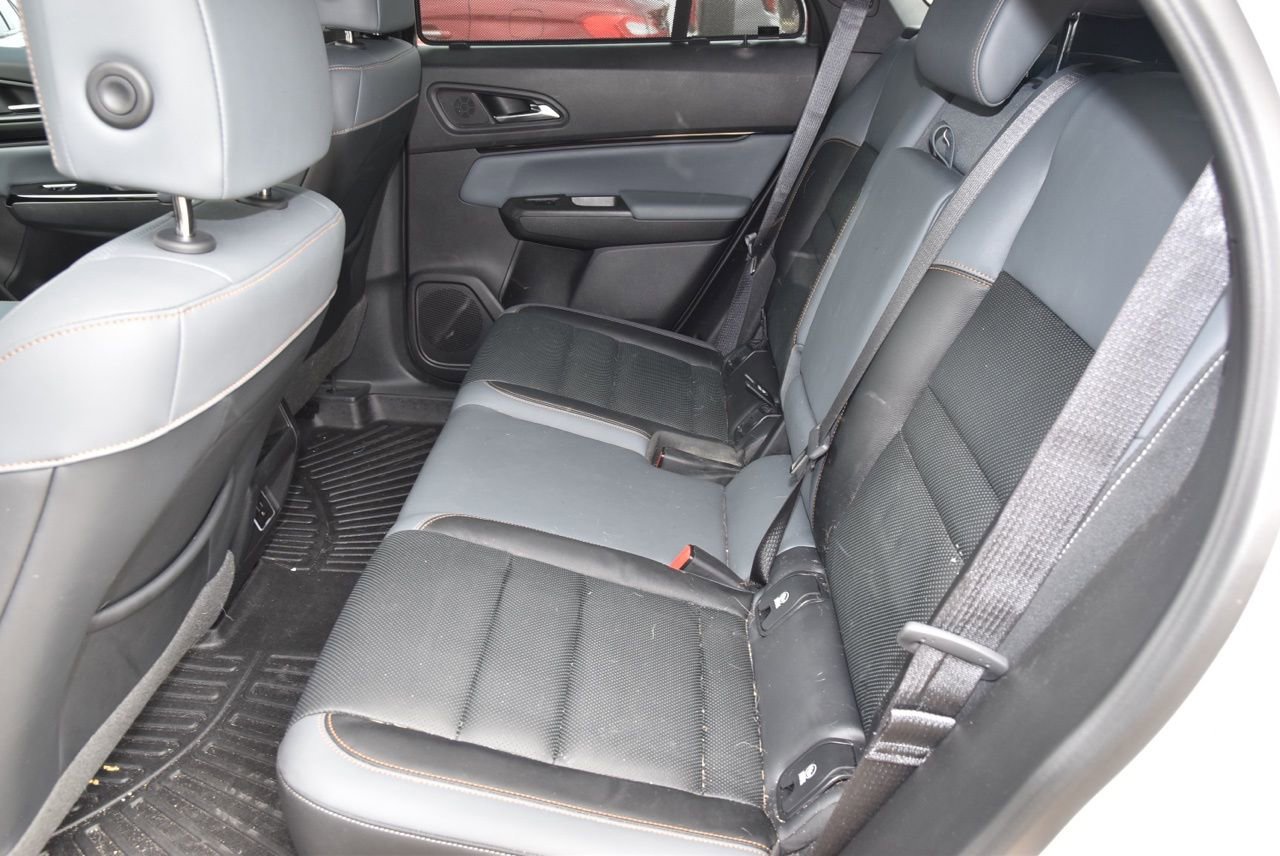 Used 2024 Honda Prologue Elite image 11