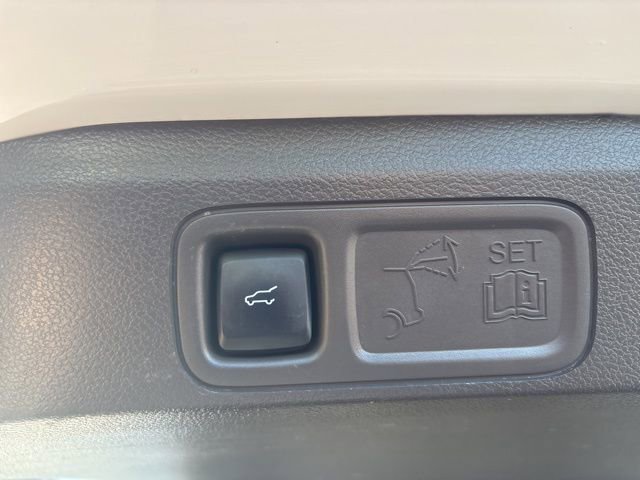 Certified 2024 Lincoln Navigator Reserve image 9