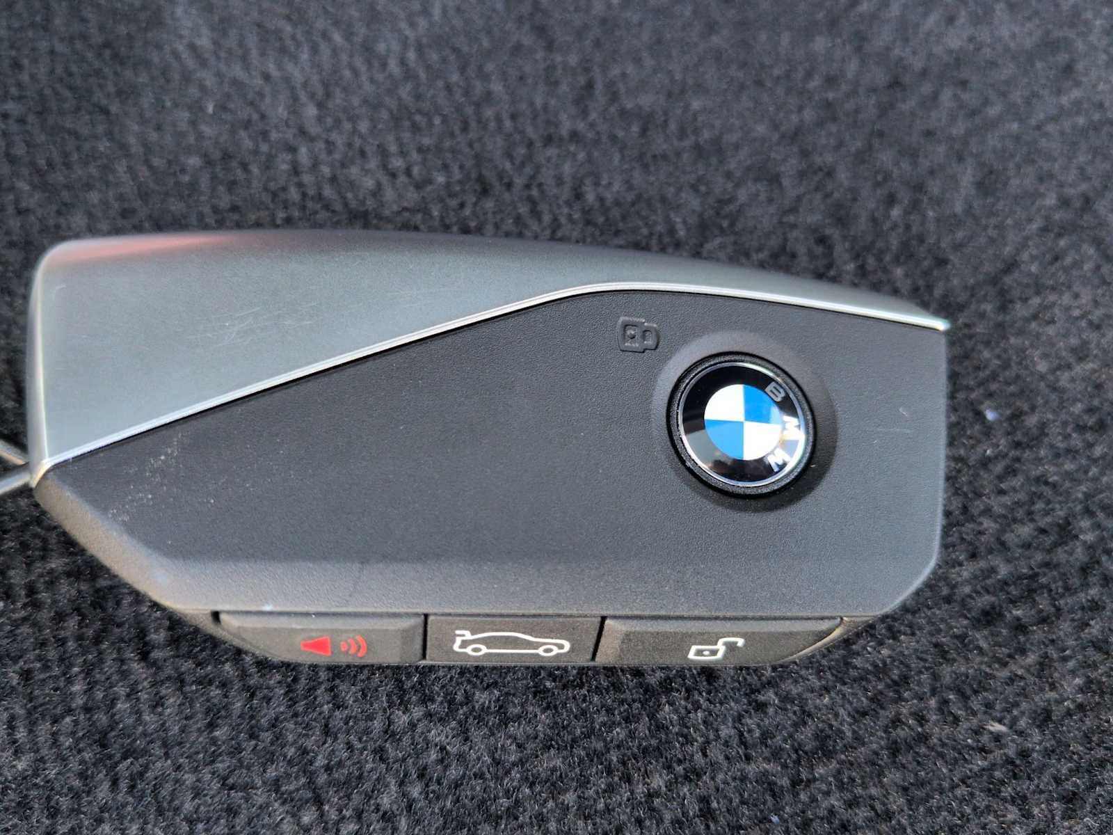 Used 2026 BMW X5 xDrive40i w/ M Sport Package image 38