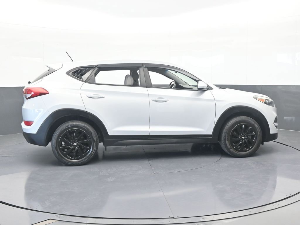 Used 2017 Hyundai Tucson SE image 7