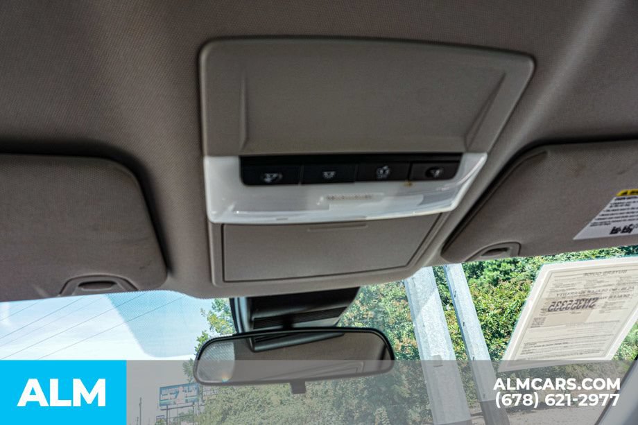 Used 2025 Nissan Altima 2.5 SV FWD image 32