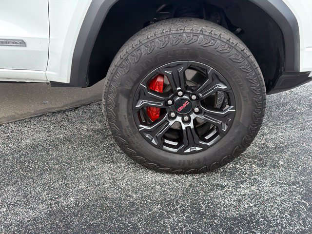 Used 2024 GMC Canyon Elevation w/ Convenience Package RWD image 10