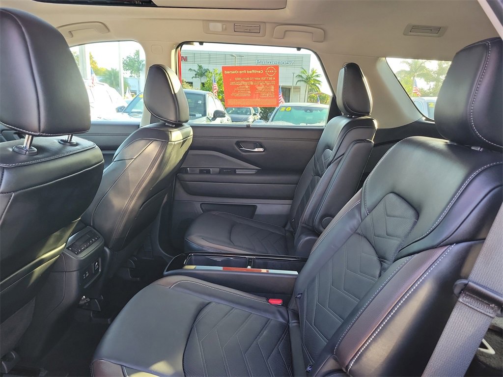 Certified 2023 Nissan Pathfinder Platinum image 7
