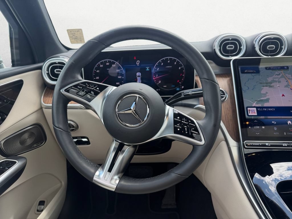 Certified 2025 Mercedes-Benz GLC 300 4MATIC image 12