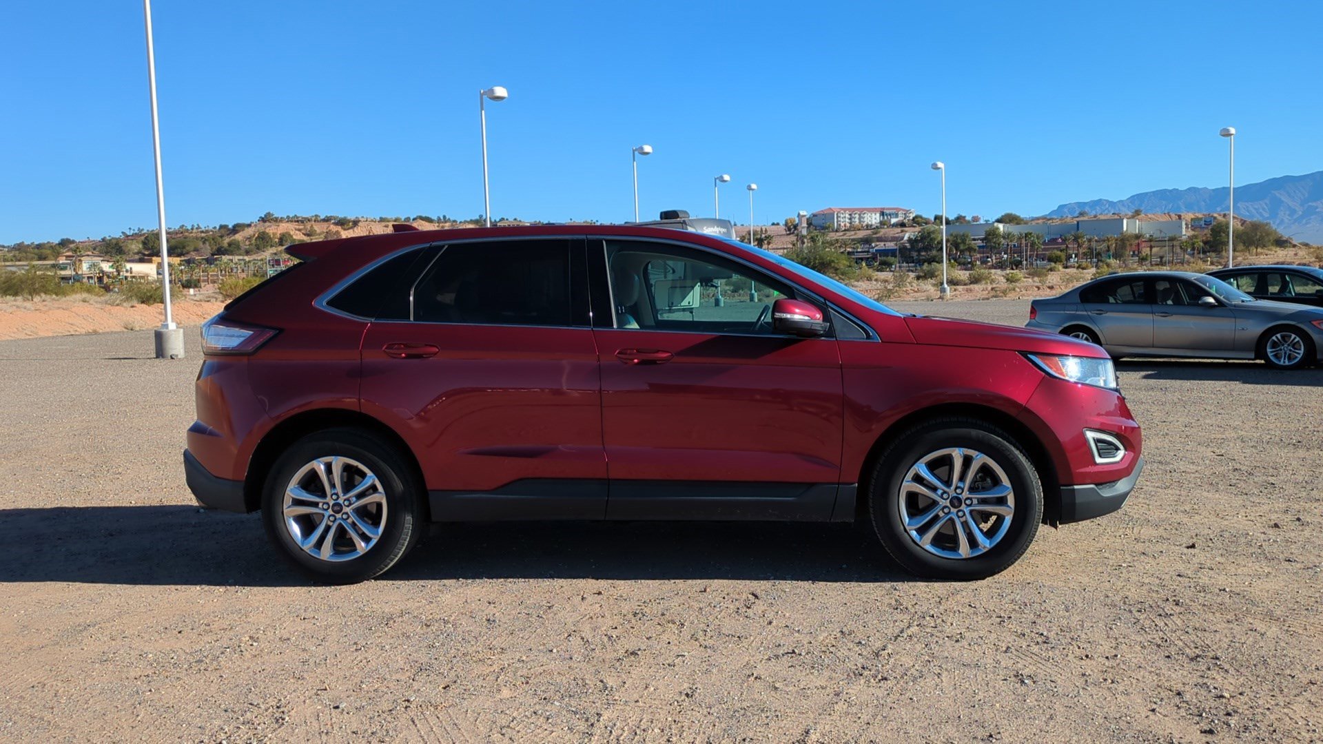 Used 2015 Ford Edge SEL w/ Equipment Group 201A image 2