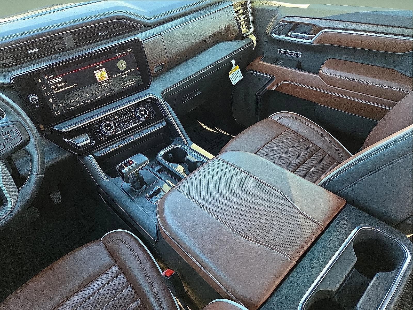 Used 2025 GMC Sierra 1500 Denali Ultimate image 12