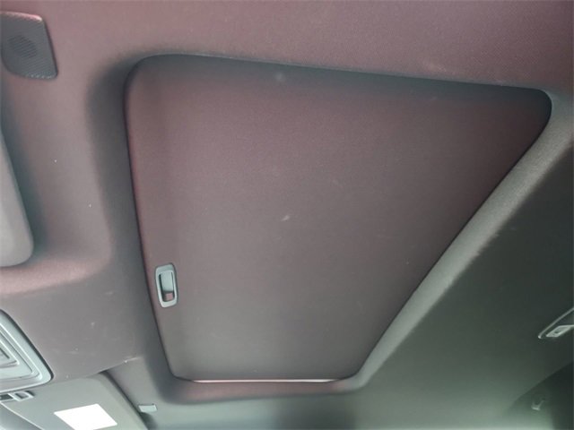 Used 2024 Chevrolet Silverado 1500 ZR2 w/ Technology Package image 18