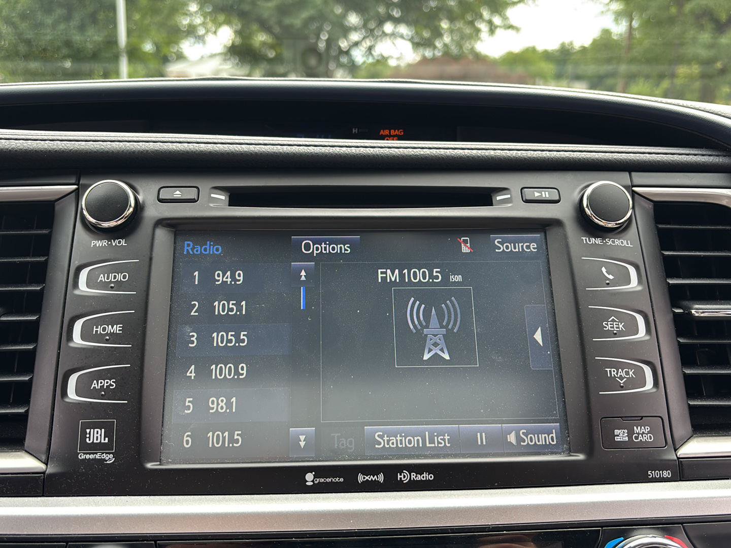 Used 2018 Toyota Highlander Limited AWD/4WD image 29