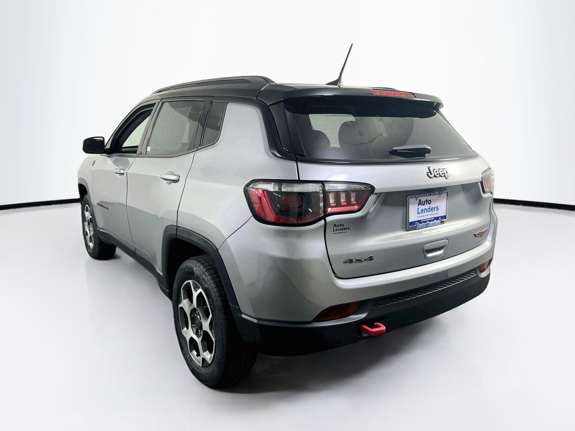 Used 2022 Jeep Compass Trailhawk AWD/4WD image 7