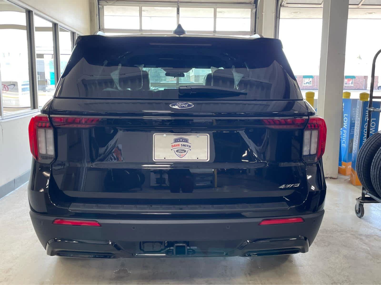New 2026 Ford Explorer ST-Line AWD/4WD image 5