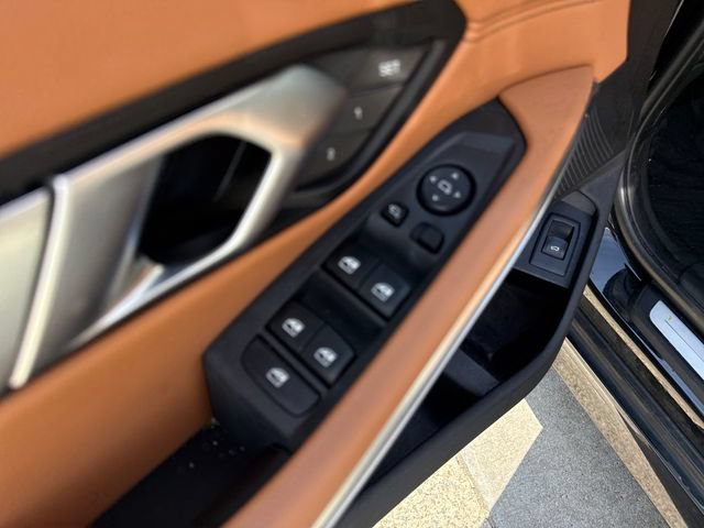Used 2021 BMW 330i xDrive Sedan w/ Premium Package AWD/4WD image 11