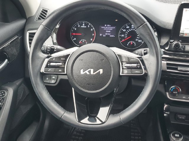 Used 2022 Kia Seltos EX AWD/4WD image 12