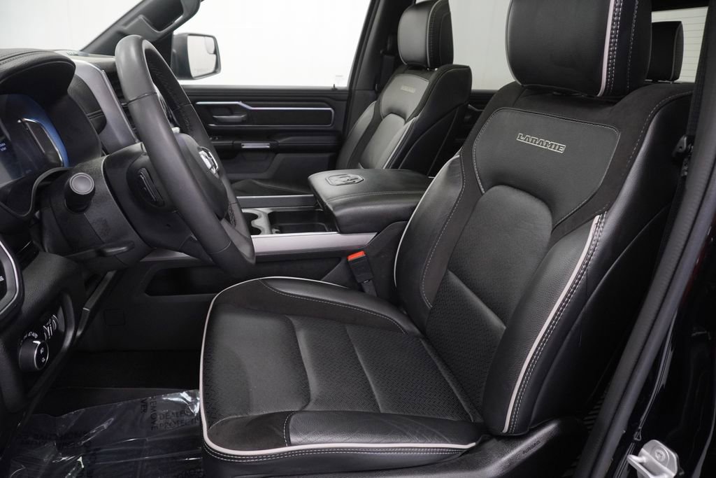 Used 2025 RAM 1500 Laramie w/ Night Edition AWD/4WD image 18