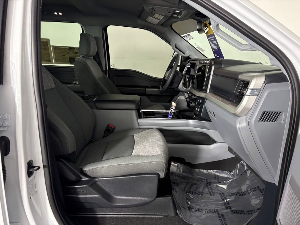 Certified 2024 Ford F250 XLT w/ XLT Premium Package image 36