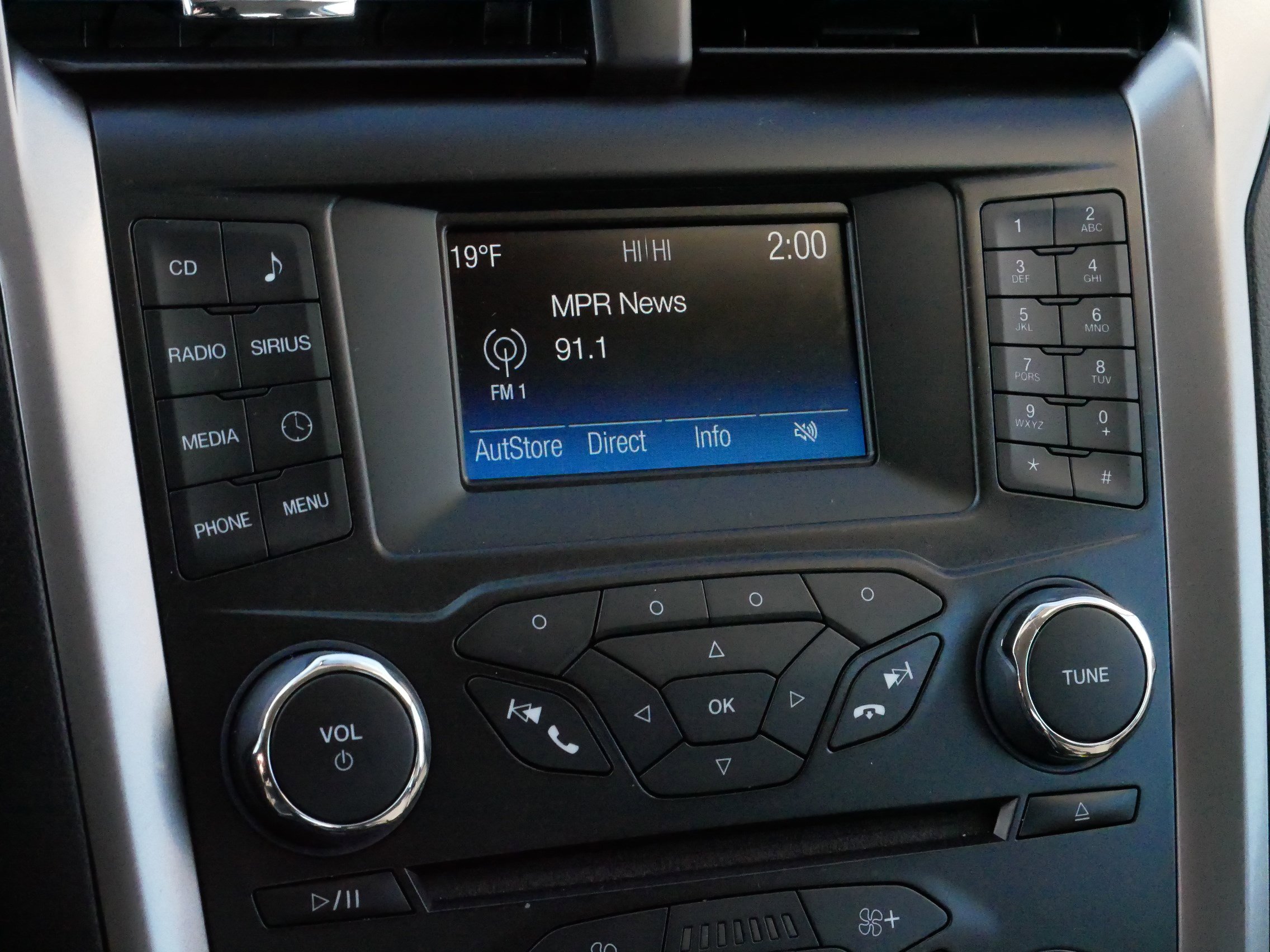 Used 2018 Ford Fusion SE image 22