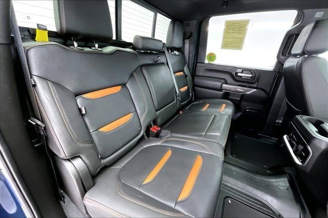 Used 2022 GMC Sierra 2500 AT4 w/ AT4 Preferred Package image 18