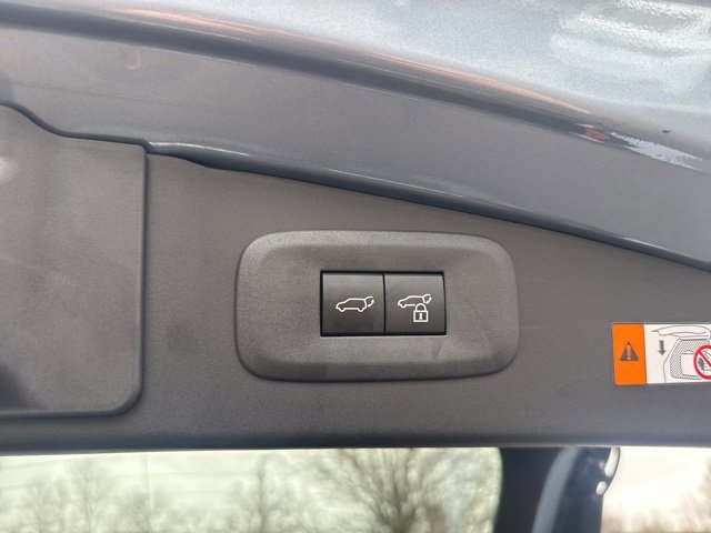 Certified 2025 Lexus RZ 450e w/ Technology Package image 34