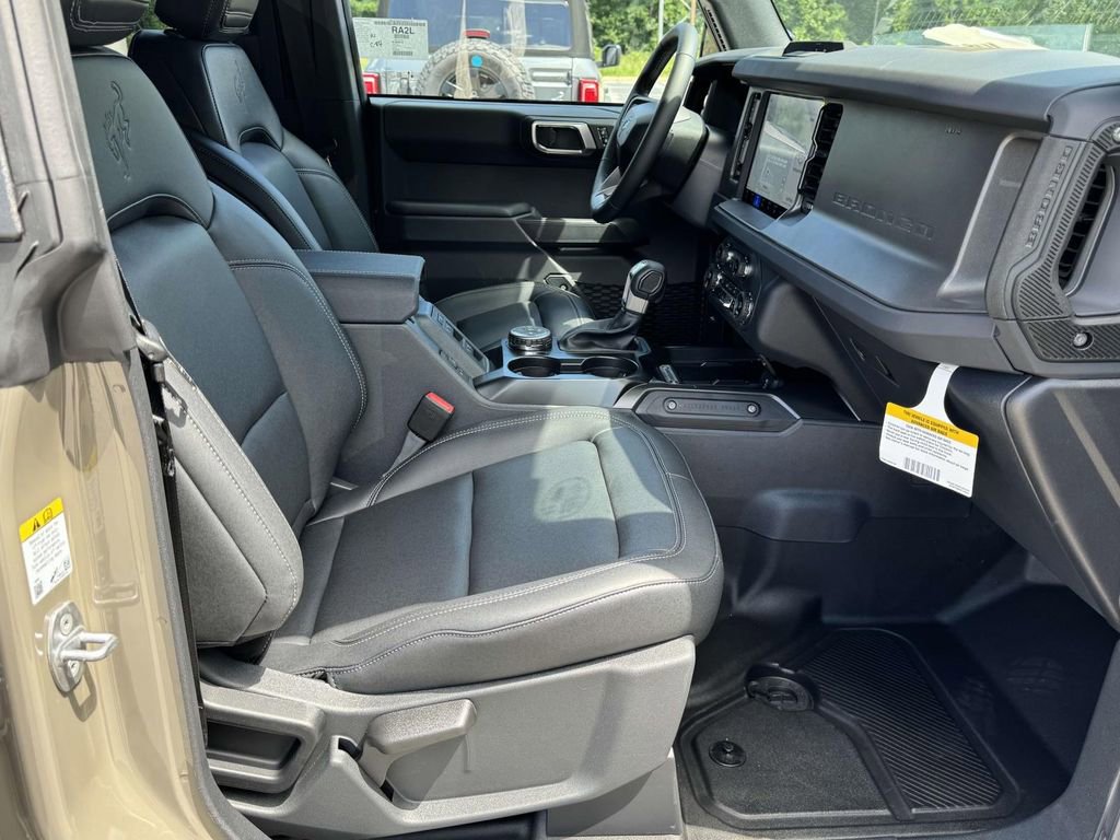 New 2025 Ford Bronco Big Bend image 12