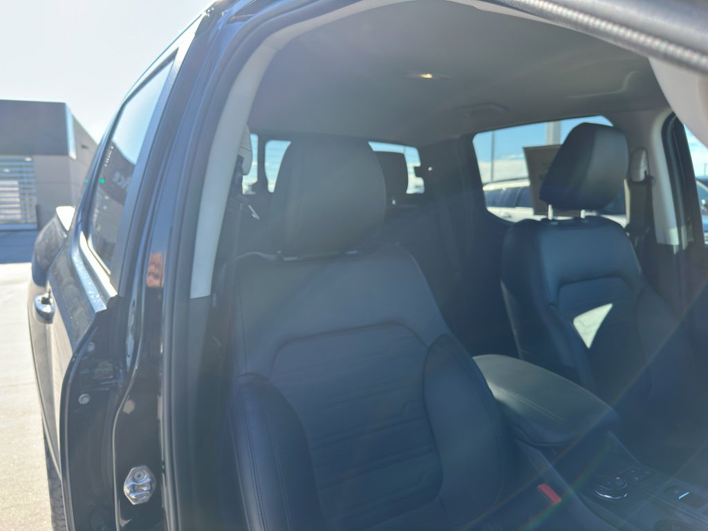 Used 2025 Ford Ranger Lariat w/ Black Appearance Package image 33