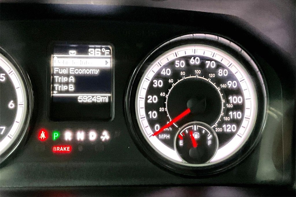 Used 2018 RAM 2500 Tradesman w/ Chrome Appearance Group image 13