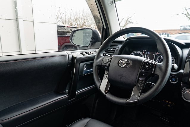 Used 2021 Toyota 4Runner TRD Off-Road Premium image 11