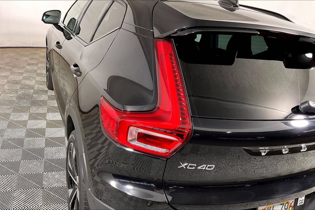 Used 2023 Volvo XC40 B5 Ultimate w/ Protection Package Premier AWD/4WD image 28