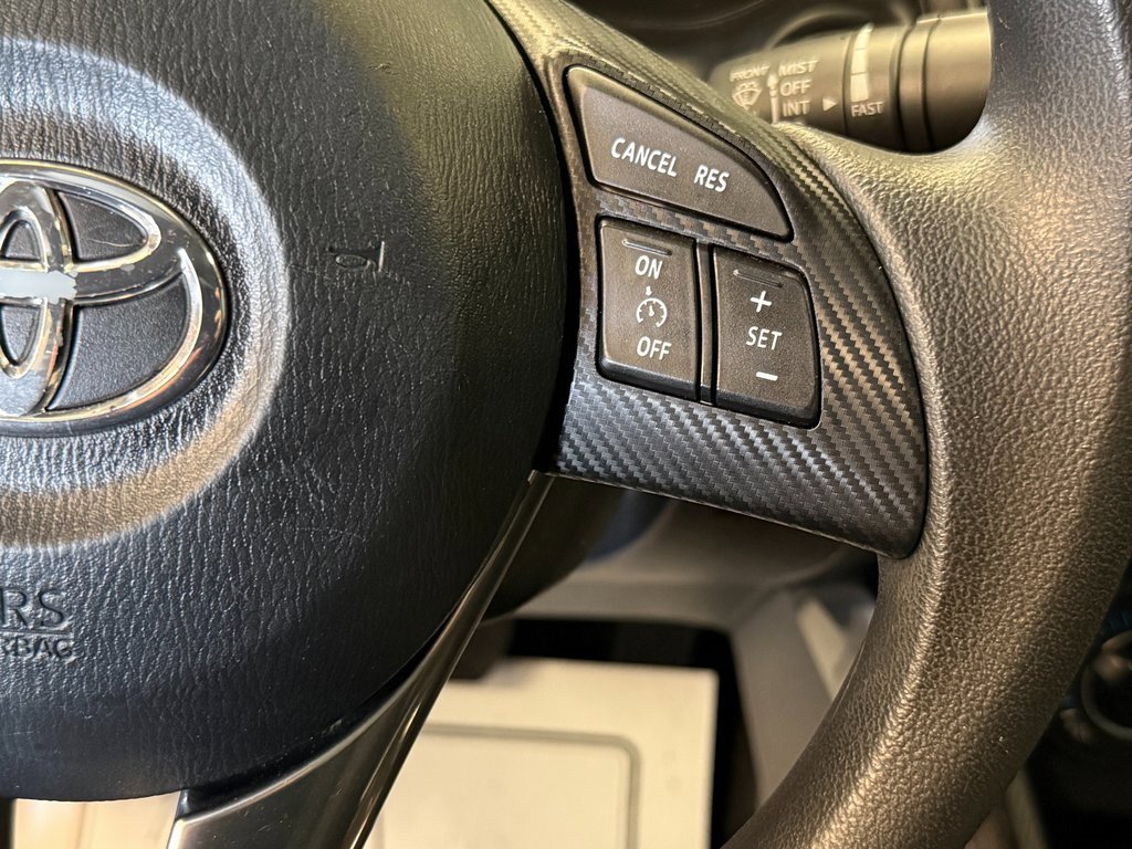 Used 2017 Toyota Yaris iA image 10