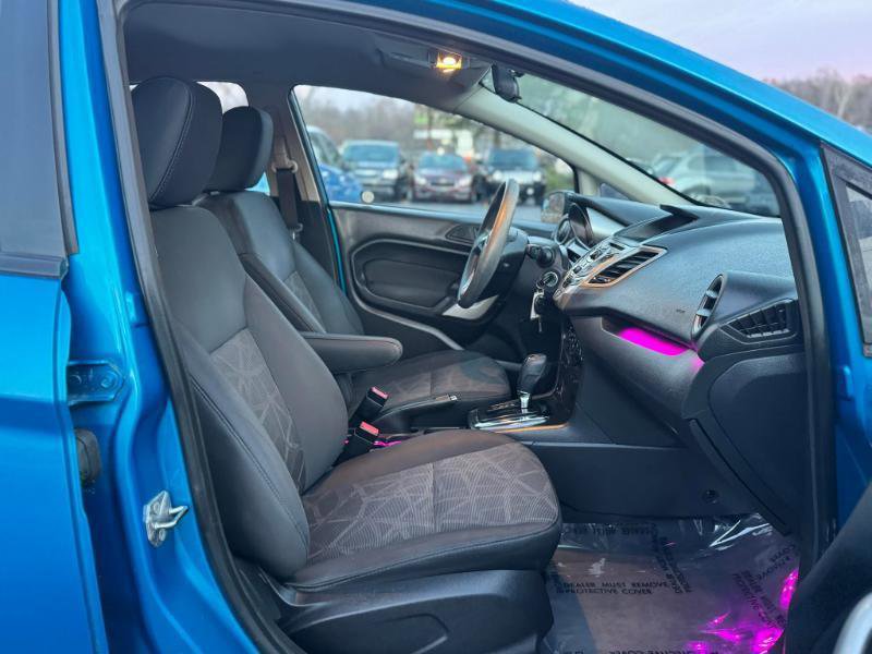 Used 2012 Ford Fiesta SE image 14