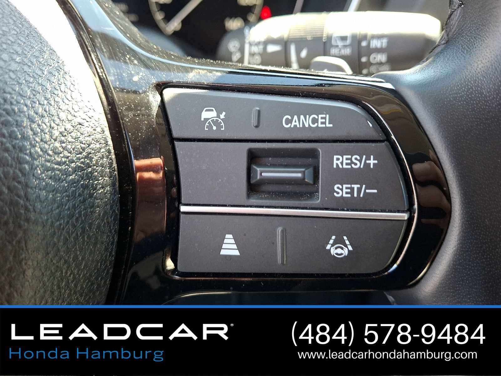 Used 2025 Honda Pilot EX-L image 23