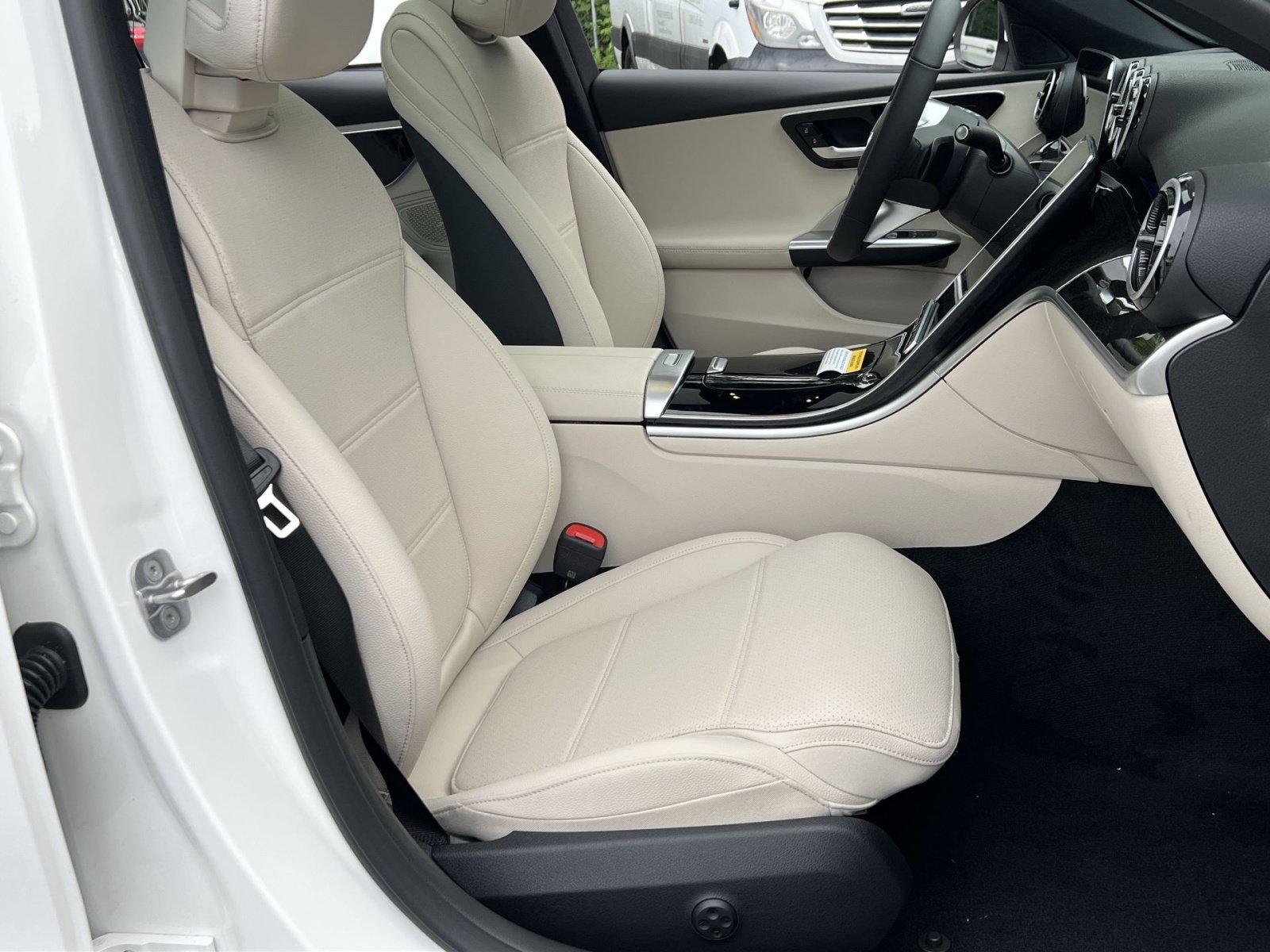 New 2026 Mercedes-Benz C 300 4MATIC Sedan image 33