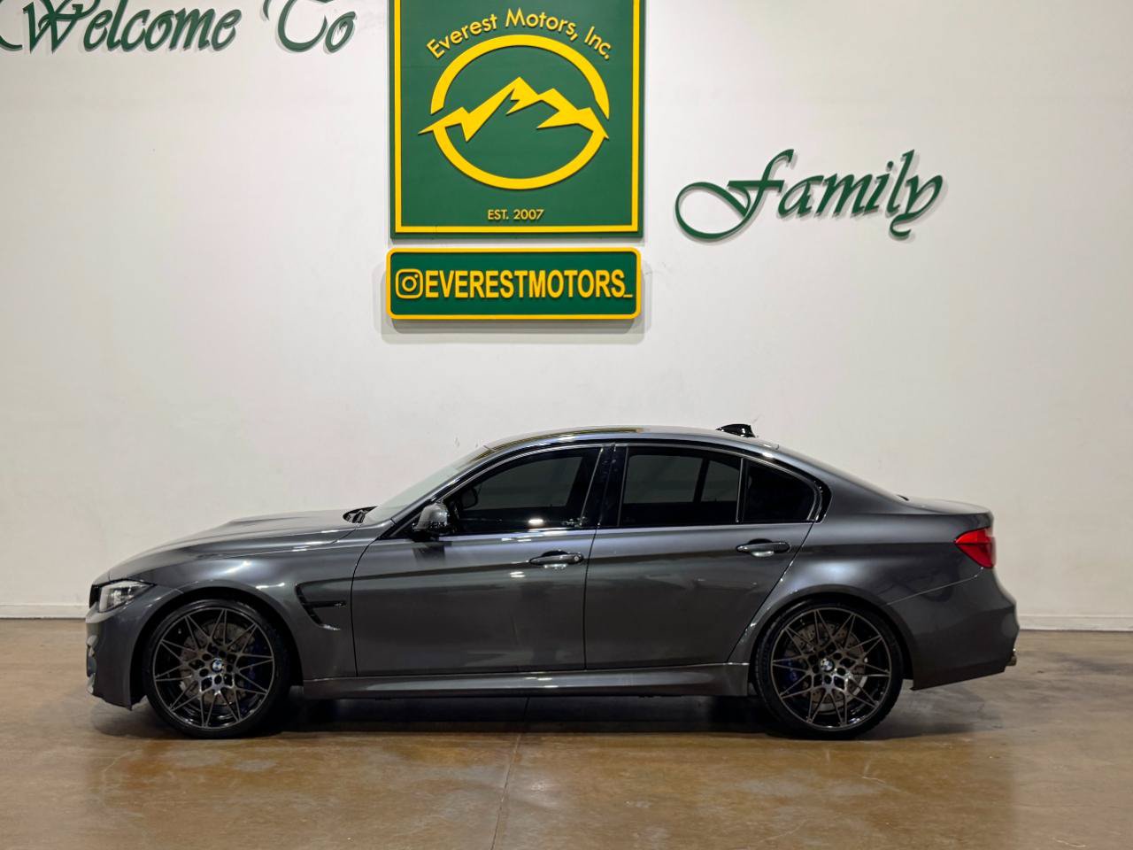 Used 2018 BMW M3 w/ Competition Package RWD image 4