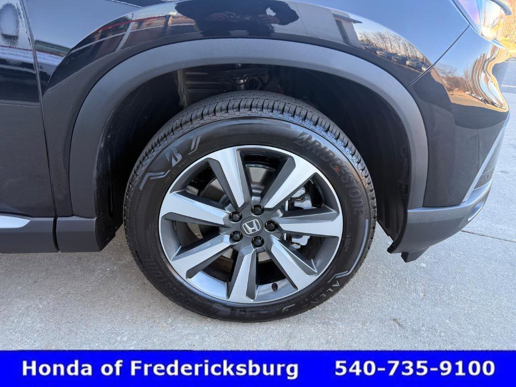 Certified 2025 Honda Pilot Elite image 45