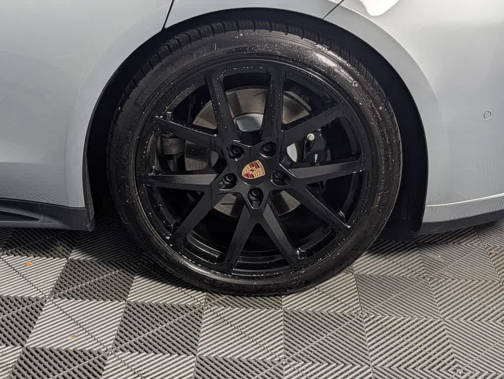Used 2026 Porsche Panamera GTS AWD/4WD image 12
