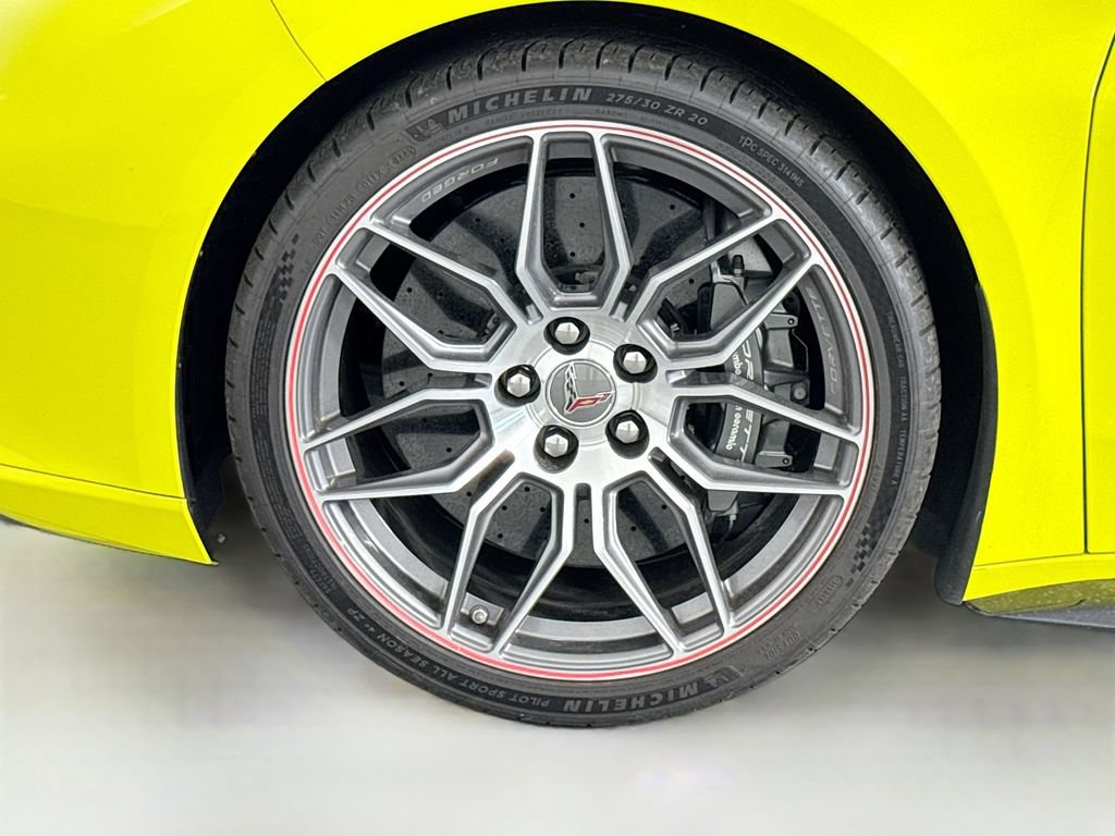 Used 2023 Chevrolet Corvette Z06 w/ Stealth Interior Trim Package RWD image 11