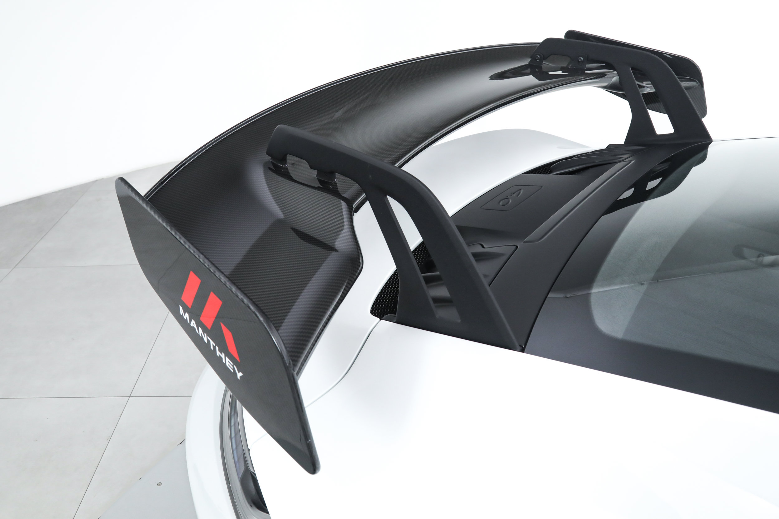 Used 2024 Porsche 911 GT3 RWD image 14